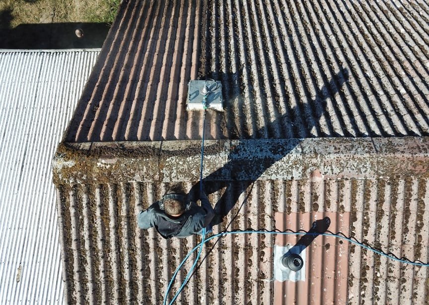 Roof Moss Removal Service In Forest Gate North